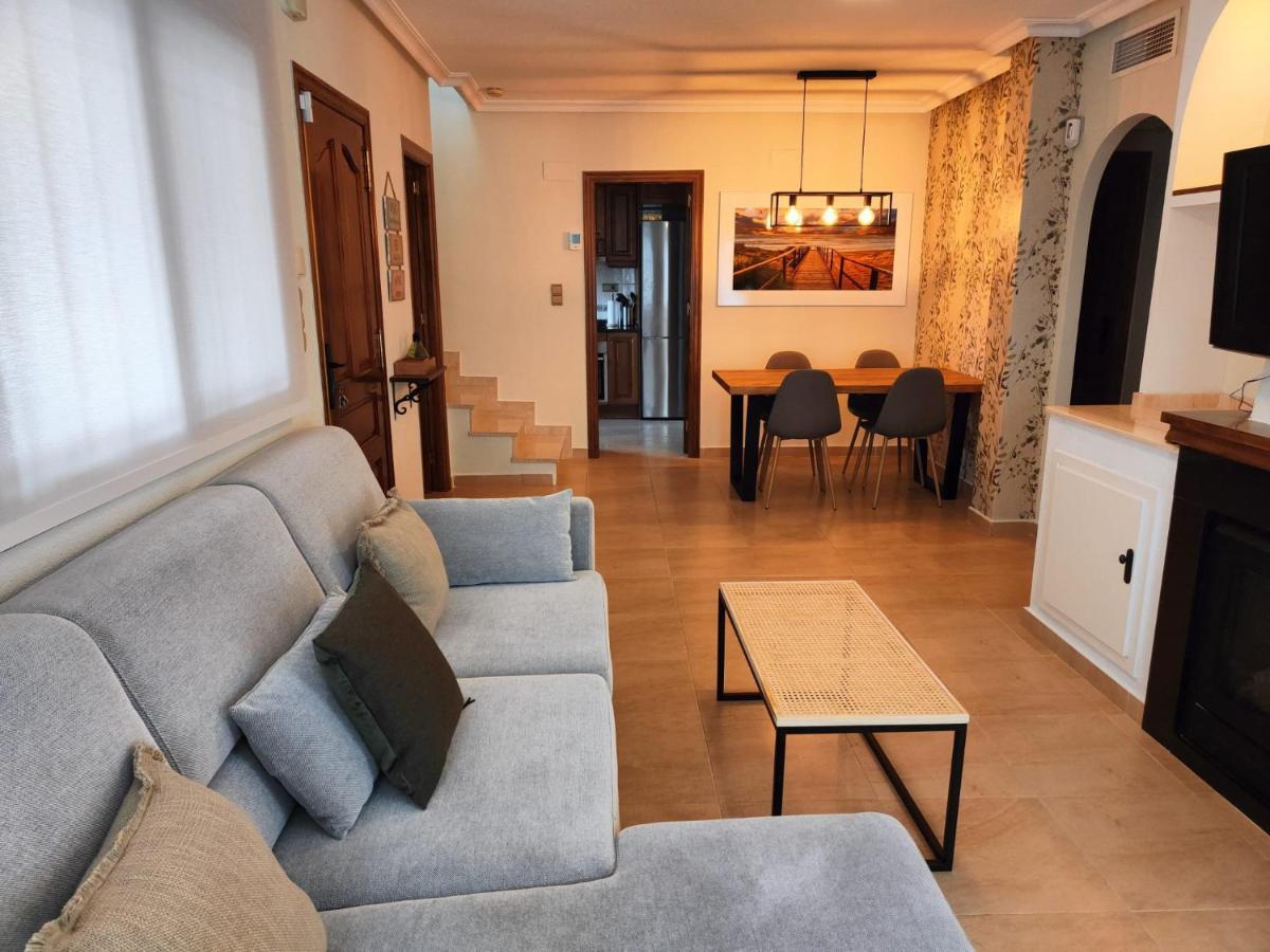 Fantastica Villa Familiar En La Marina San Fulgencio Esterno foto